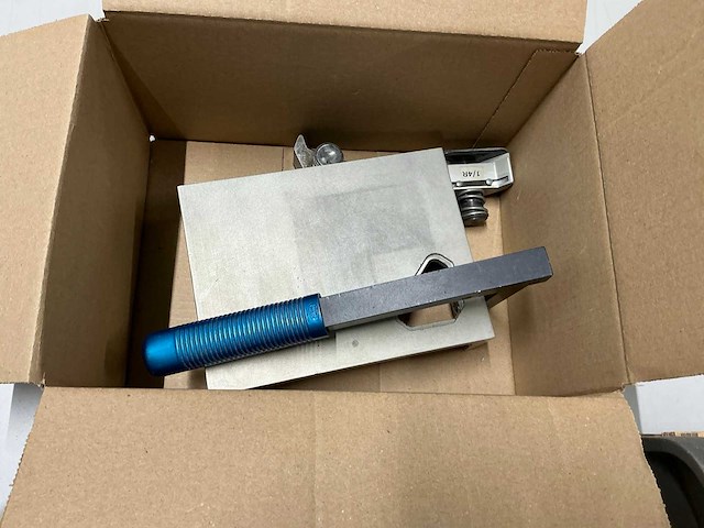 Papierboormachine (4x) - afbeelding 7 van  7
