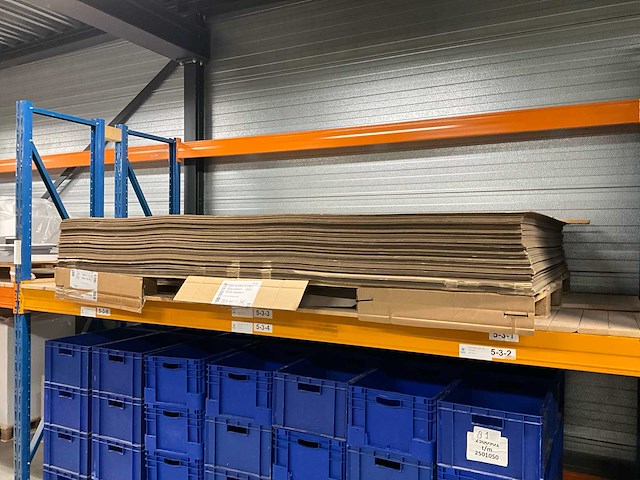 Papieren papier - afbeelding 1 van  4