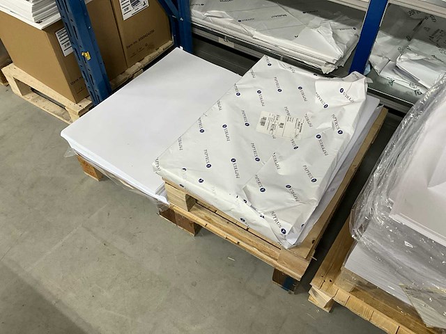 Papieren papier - afbeelding 3 van  8