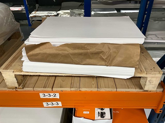 Papieren papier - afbeelding 5 van  8