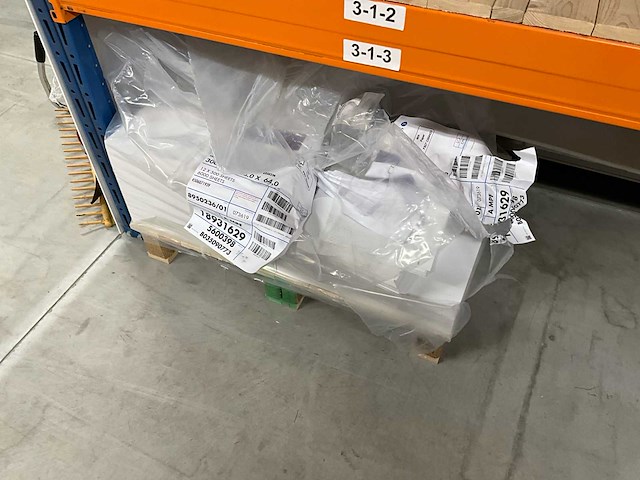 Papieren papier - afbeelding 7 van  8