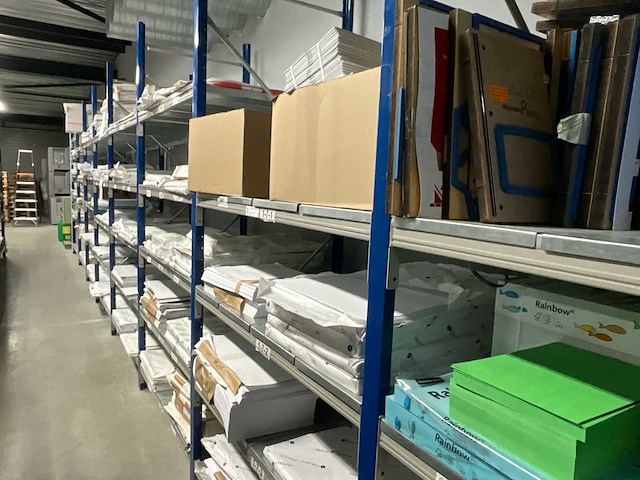 Papieren papier - afbeelding 1 van  49