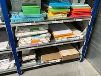 Papieren papier - afbeelding 12 van  49