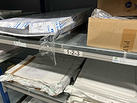 Papieren papier - afbeelding 35 van  49