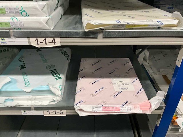 Papieren papier - afbeelding 42 van  49