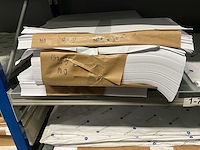 Papieren papier - afbeelding 47 van  49