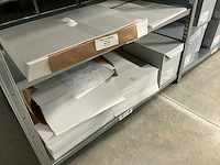 Papieren papier - afbeelding 11 van  19