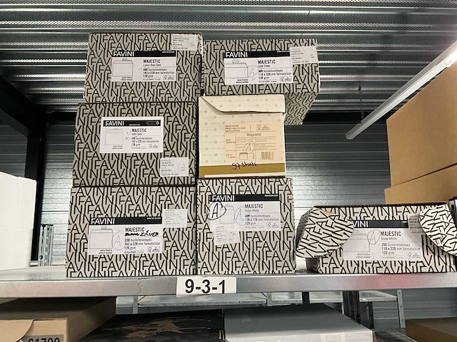 Papieren papier - afbeelding 15 van  19