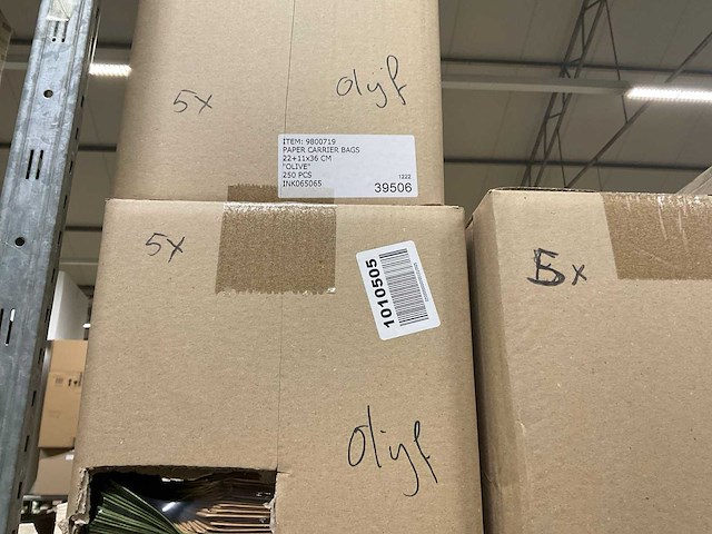 Papieren tassen - afbeelding 9 van  71