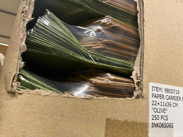 Papieren tassen - afbeelding 11 van  71