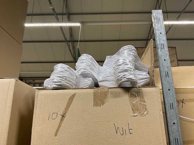 Papieren tassen - afbeelding 14 van  71