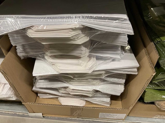 Papieren tassen - afbeelding 27 van  71