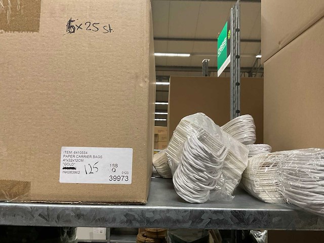 Papieren tassen - afbeelding 32 van  71