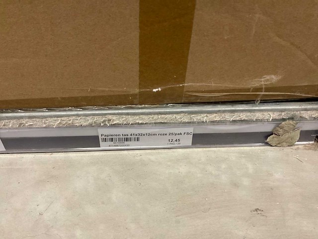 Papieren tassen - afbeelding 44 van  71