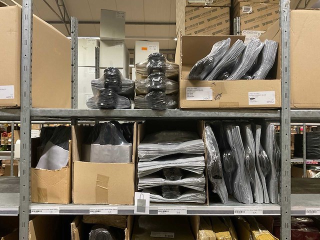 Papieren tassen - afbeelding 50 van  71