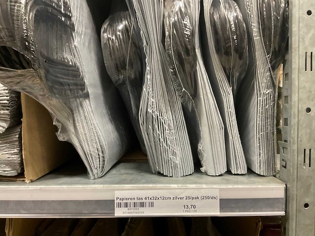 Papieren tassen - afbeelding 53 van  71