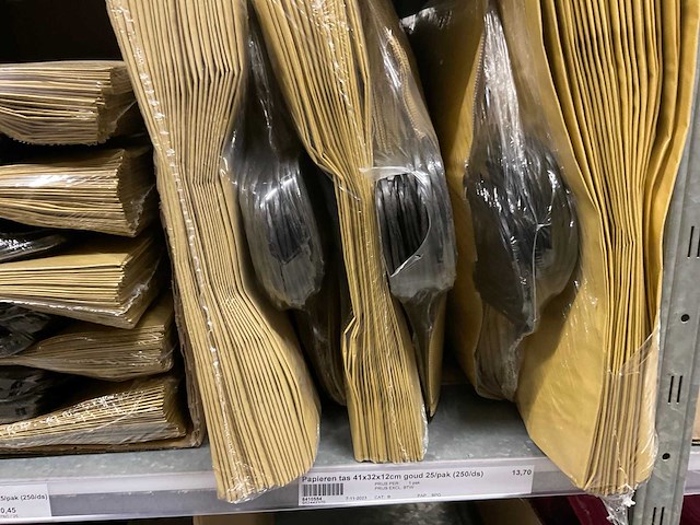 Papieren tassen - afbeelding 59 van  71