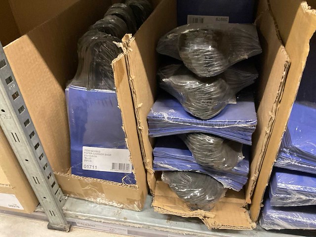 Papieren tassen - afbeelding 66 van  71