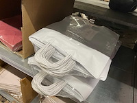 Papieren tassen - afbeelding 71 van  71