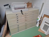 Papierladenkast a0 (2x) - afbeelding 1 van  5