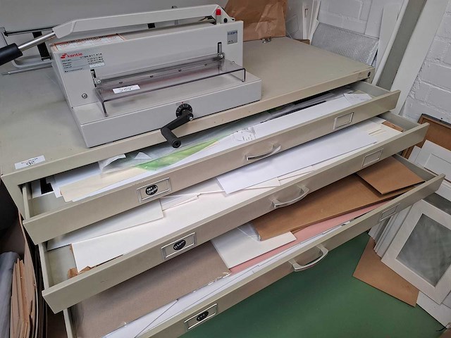 Papierladenkast a0 (2x) - afbeelding 4 van  5