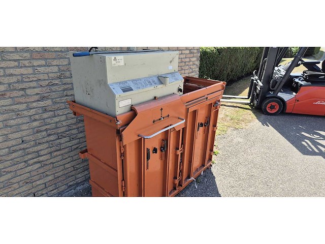 Papierpers - afbeelding 3 van  9