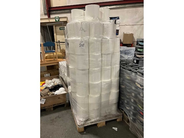 Papierrol (134x) - afbeelding 2 van  6