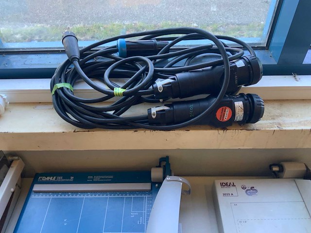 Papiersnijders en divers - afbeelding 4 van  5