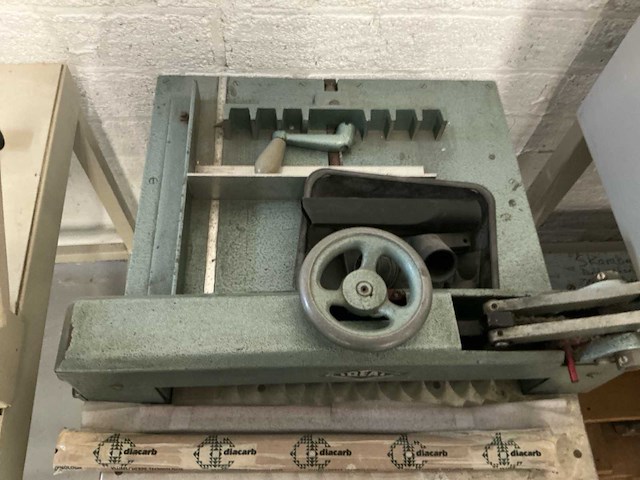 Papiersnijmachine (4x) - afbeelding 7 van  9