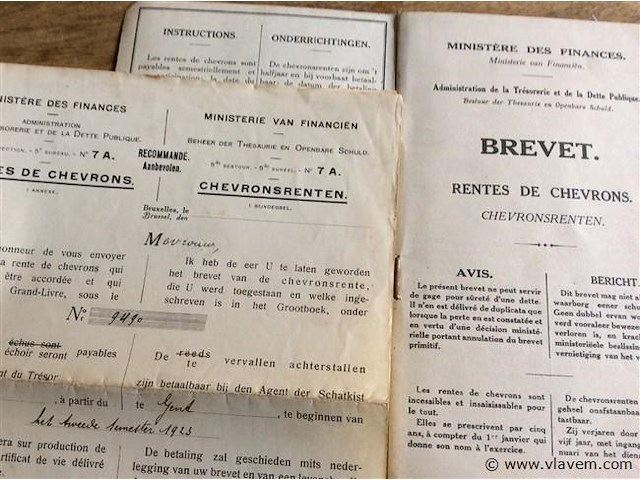 Papierwaren: chevronrenten - afbeelding 2 van  2