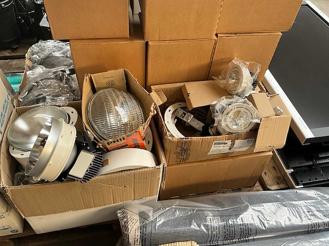 Par - spots - feestverlichting - afbeelding 3 van  12