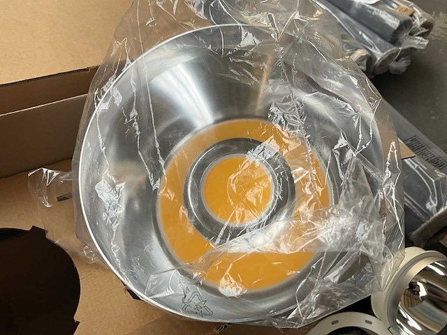 Par - spots - feestverlichting - afbeelding 10 van  12