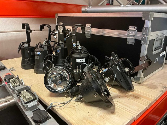 Par36 spotlight (7x) - afbeelding 1 van  4