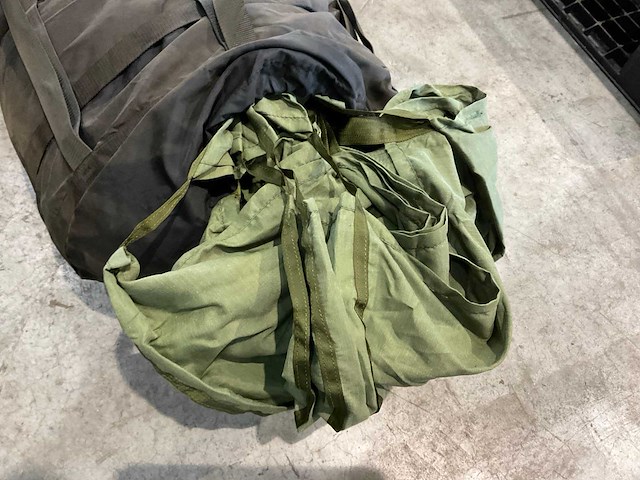 Parachute - afbeelding 4 van  4