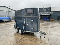 Paradiso paardentrailer