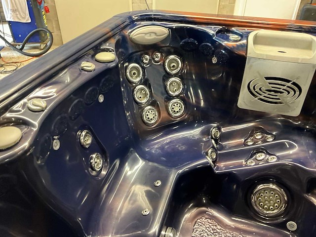 Paragon jacuzzi - afbeelding 11 van  14