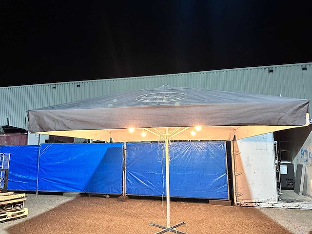 Parasol 400x400cm - afbeelding 1 van  9
