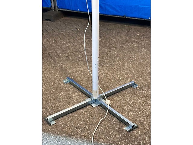 Parasol 400x400cm - afbeelding 7 van  9