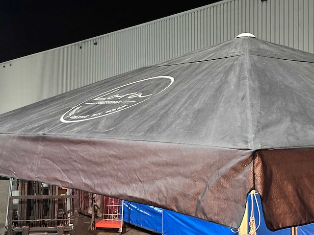 Parasol 400x400cm - afbeelding 9 van  9