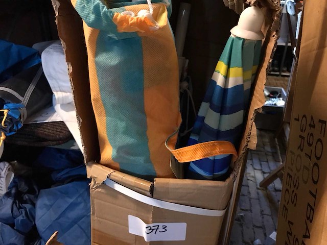 Parasol en windscherm - afbeelding 1 van  1