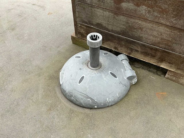 Parasol houder - afbeelding 1 van  6