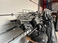 Parasol met voet (10x) - afbeelding 4 van  5