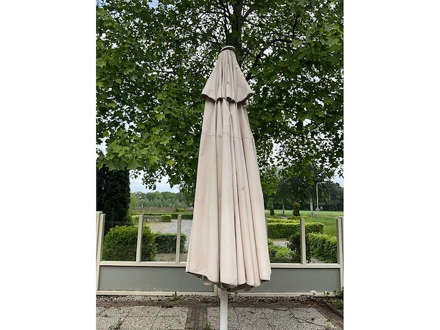 Parasol - afbeelding 9 van  10