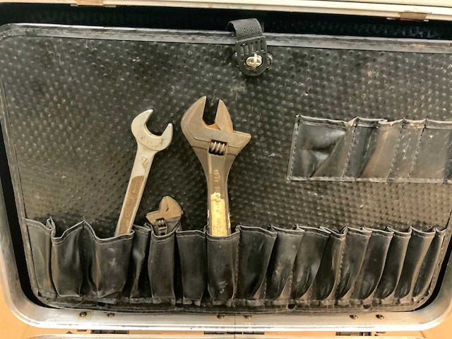 Parat clasic gereedschapskoffer met inhoud - afbeelding 8 van  14