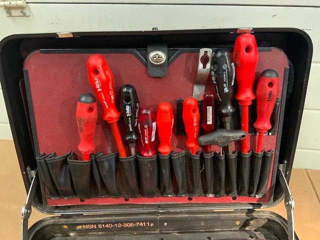 Parat gereedschap koffer met inhoud - afbeelding 6 van  12