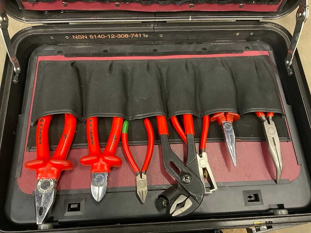 Parat gereedschap koffer met inhoud - afbeelding 2 van  16