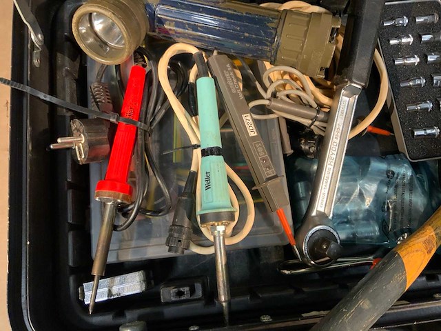 Parat gereedschap koffer met inhoud - afbeelding 11 van  13