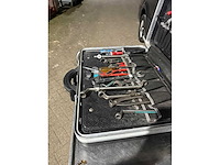 Parat gereedschapskoffer met inhoud - afbeelding 11 van  15