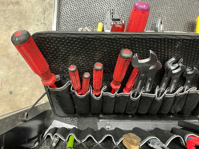 Parat verrijdbare gereedschapskoffer - afbeelding 18 van  20