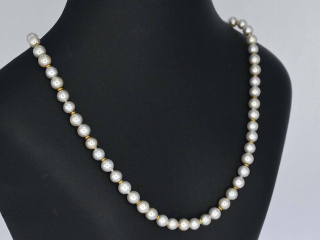 Parel snoer met gouden sluiting - afbeelding 5 van  10